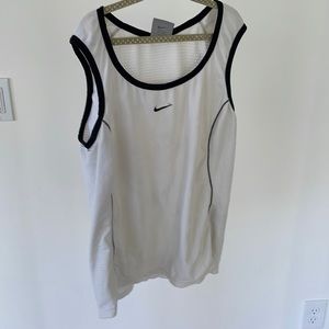 White Nike Tank Top Dri-Fit size S